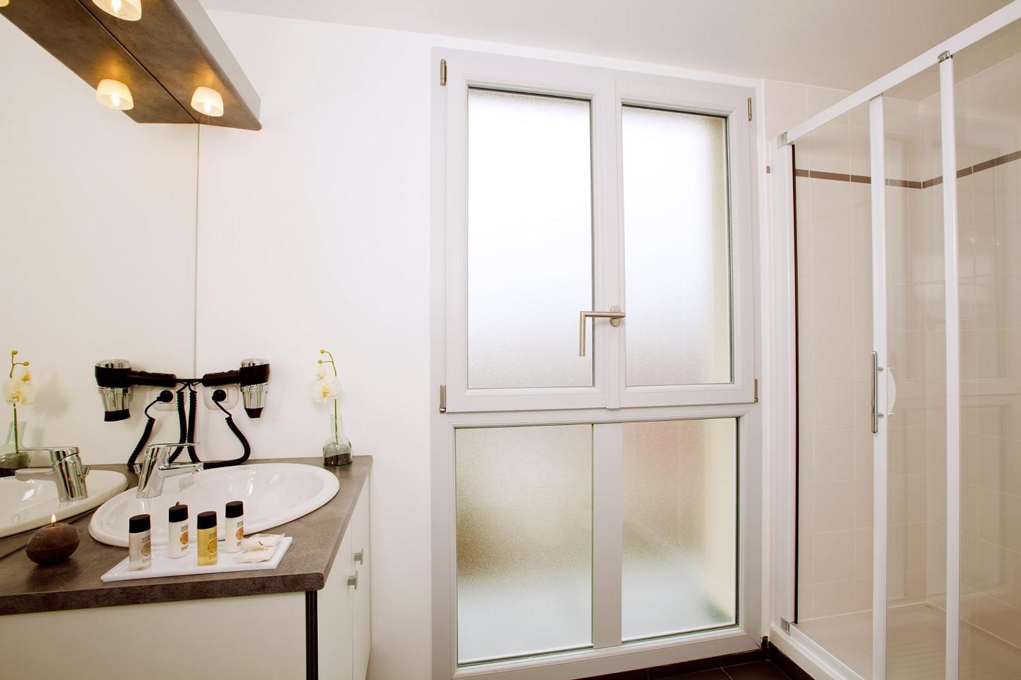 Residhome Bords De Marne 3*